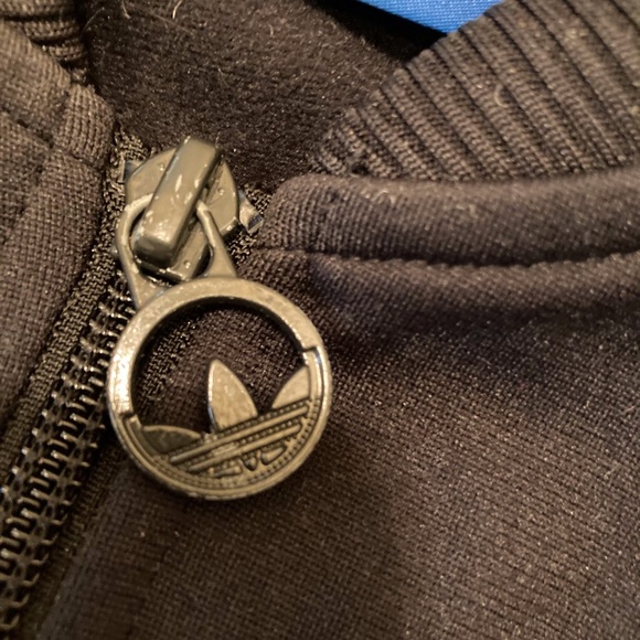 Kids Adidas Zip-Up Sweatshirt/Track Jacket - size XS (7/8) - Picture 2 of 4
